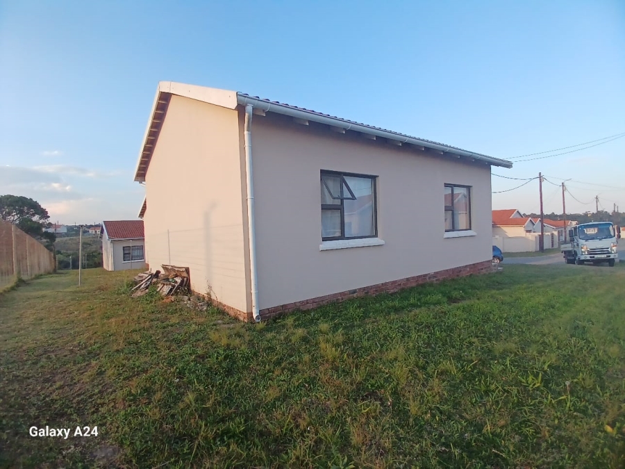 2 Bedroom Property for Sale in Graceland Eastern Cape